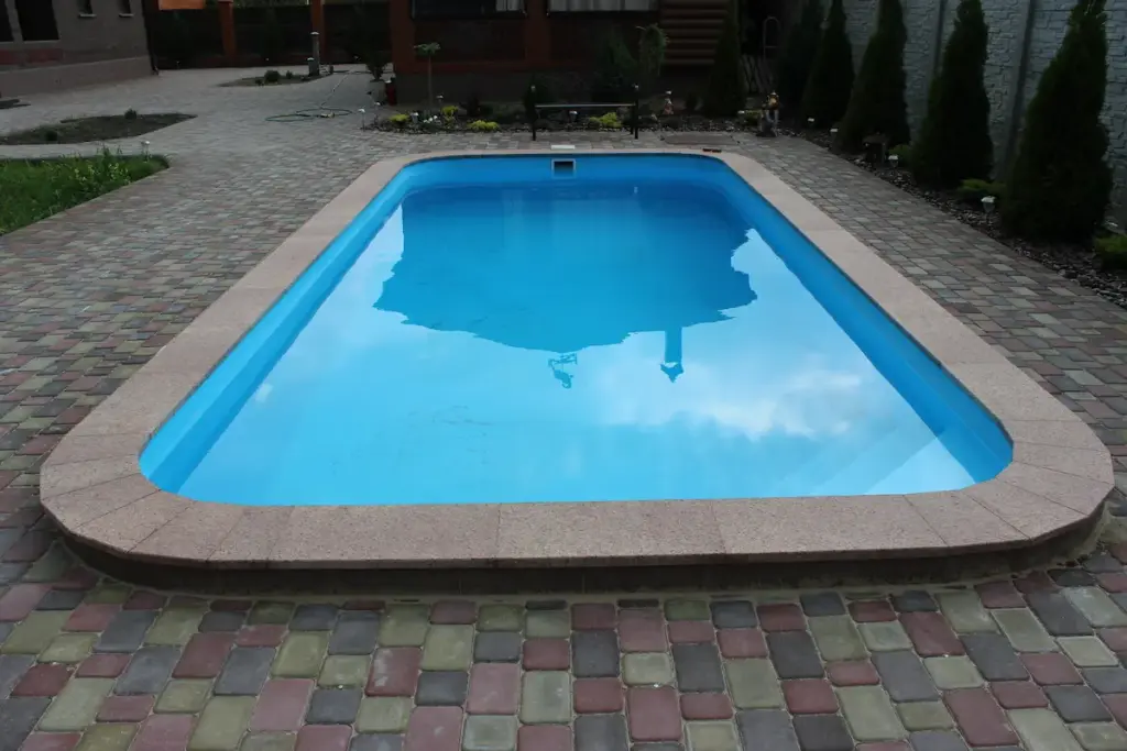 будівництво басейну